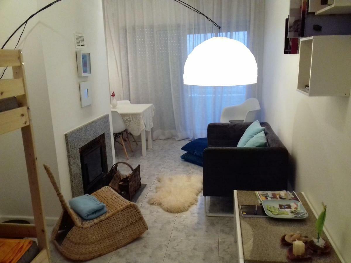 Apeadeiro Do Mar Apartment Aguda  Exterior photo